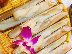 -鲜入围煮花胶鸡海鲜火锅