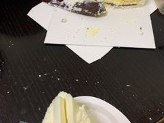 钟情·奶油椰蓉慕斯蛋糕-ebeecake小蜜蜂蛋糕(酒仙桥店)