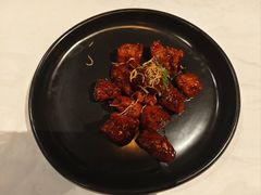-荟廷·晶萃(陆家嘴尚悦湾店)