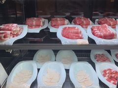 -半岛翡丽海鲜自助餐厅(观风亭店)