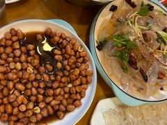 -鹤乡东北菜(崮山路店)