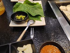 -臻牛烤肉