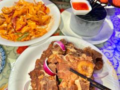 -巴特餐饮6加1音乐餐吧·新疆菜
