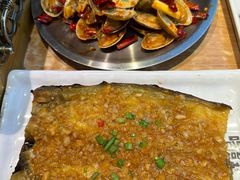 -喝丢一只鞋海鲜烧烤·海肠捞饭(东关街店)
