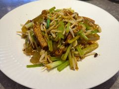 -闫府私房菜·老字号(恒隆店)