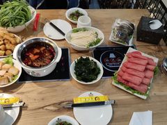 精品厚切牛肉-珍巴奴毛肚牛肉小火锅(四惠店)