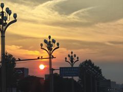 -南充通源宝马4S店(高坪店)