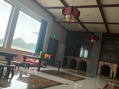 -水中央富硒温泉