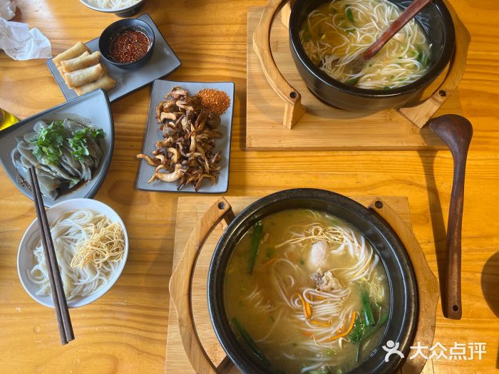 勺子米线·云南传统小吃市集(四方街店)图片