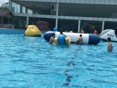 -阿酋湾水上乐园