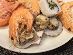 -怡豪大饭店·49楼旋转自助餐厅