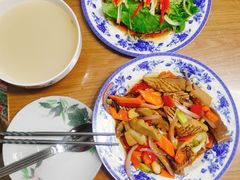 -爱月宝月嫂·育儿嫂(哈尔滨总店)