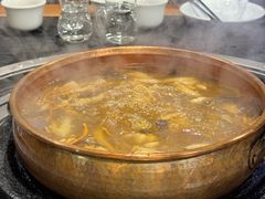 -阿山卓·野生菌火锅·纳西火塘烤肉