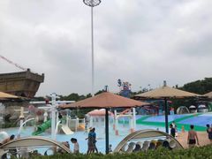 -汤山欢乐水世界