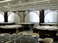 -鑫渔港海鲜本地菜·山海关浑锅(东戴河店)