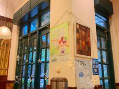 -玛格萝妮比萨屋(四平店)