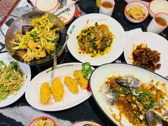 -新白鹿餐厅(百联中环店)