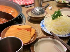 -巴卤社老火锅(财富店)