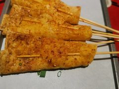 -龙巢盱眙龙虾·牛蛙·烧烤宵夜(八卦岭店)
