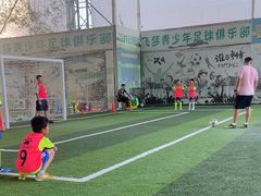 -飞梦少儿足球培训(塘桥校区)