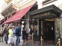 -Cafe Sacher(WIEN)
