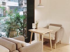 -黑石咖啡(小十字店)