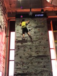 点击看大图 -嗨翻Hi-Fun竞技主题乐园·蹦床团建生日聚会(五棵松华熙店)