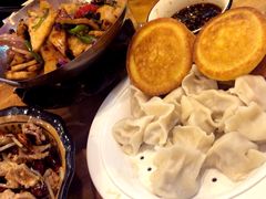 -鹤乡东北菜(崮山路店)