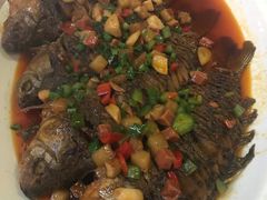 秘制干烧鲫鱼-小杨妹无刺鲫鱼(都市花园店)