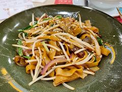 干炒牛河-德粤轩(缤谷广场店)