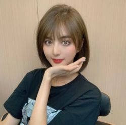 点击看大图 -诗悦发型烫染SALON