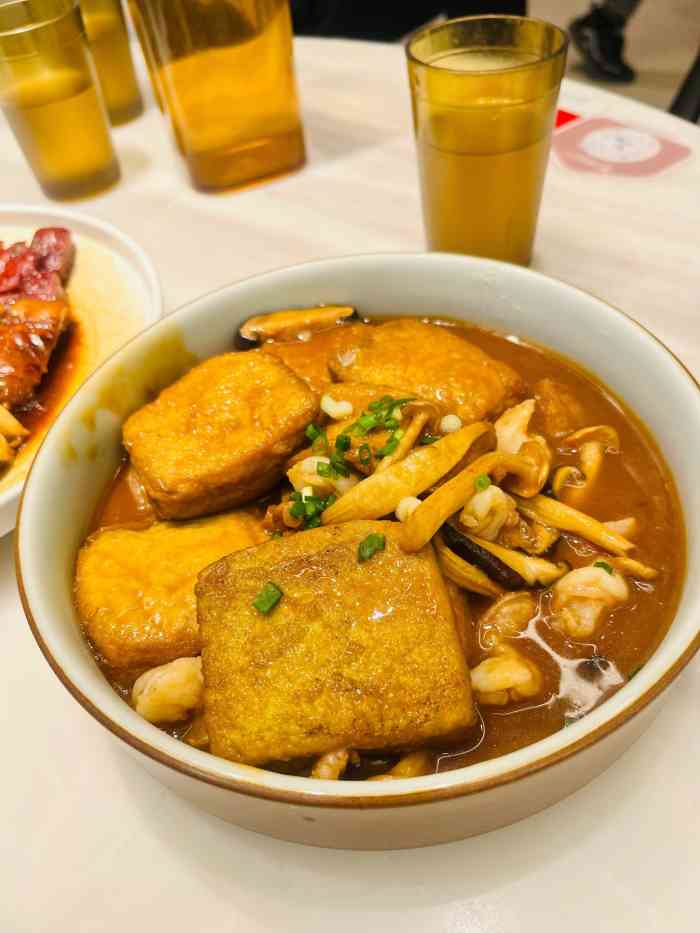 南枝记(嘉定万达店)-"箍牙前的一顿饭!跟着哥哥和朋友一起去吃.