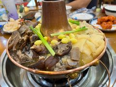 -岳记兴隆·青城腊排铜火锅(融创店)