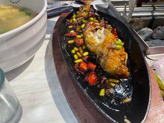 -三毛烤羊腿(乐园路总店)