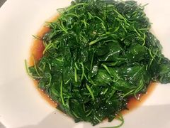 -四合·亦家本帮江浙小海鲜(马当路店)