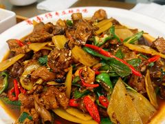 -鲁南仔·滕州炒鸡(经三路店)