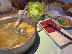 -花田煮鲜牛肉火锅(钟楼众汇店)