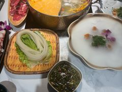 -椰子湾·海南火锅·糟粕醋·椰子鸡(正大广场店)