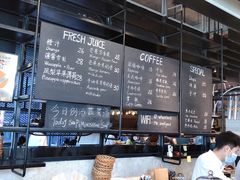 -麦田工坊(月湖店)