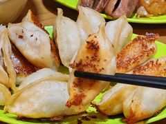 -锅贴王小吃(南大街店)