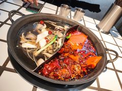 -贰回巷火锅馆(钟楼店)