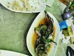 -四川小胡子海鲜(丁村万人海鲜广场店)