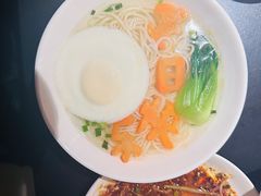 -麻六记(凤凰汇店)