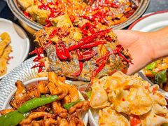 -辣尚瘾·烤鱼·新川菜(牡丹园直营店)