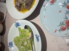 -维园悦谱·海派家常菜(乌鲁木齐南路店)