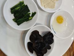 -桥香园过桥米线(国贸店)