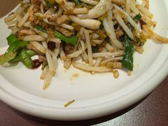 -魏铭鱼头捞饭(晋阳路店)