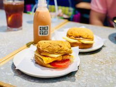 招牌菠萝包-华嫂冰室(湾仔店)