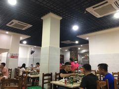 大堂-美兰春记食店·龙舌坡红烧牛肉