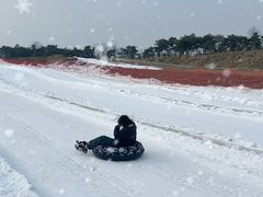 -华彬猛犸滑雪场